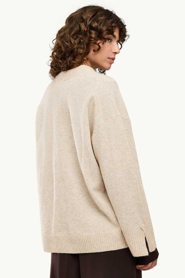 Femmes - Pull avec encolure en V - beige chiné