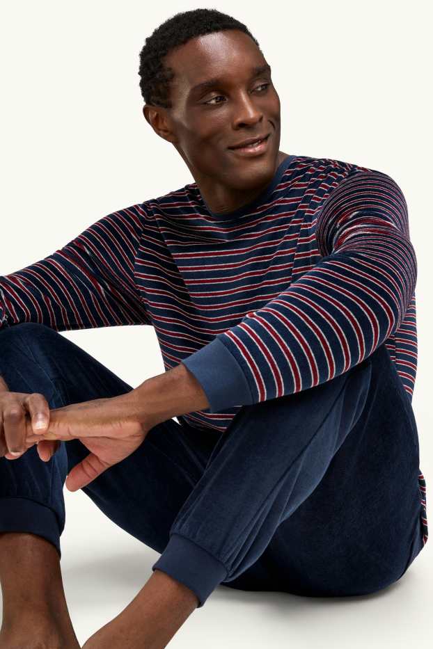 Men - Velvet pyjamas - red / dark blue