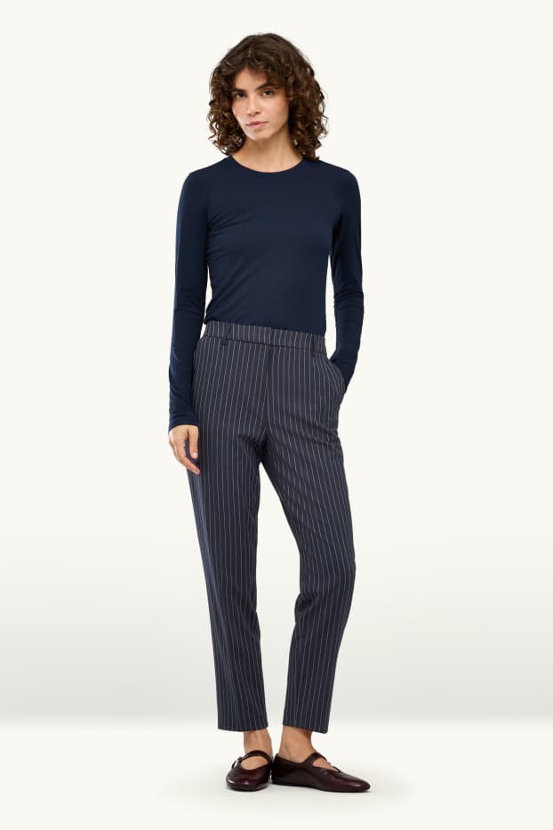 Dames - Pantalon - mid waist - tapered fit - gestreept - donkerblauw / wit