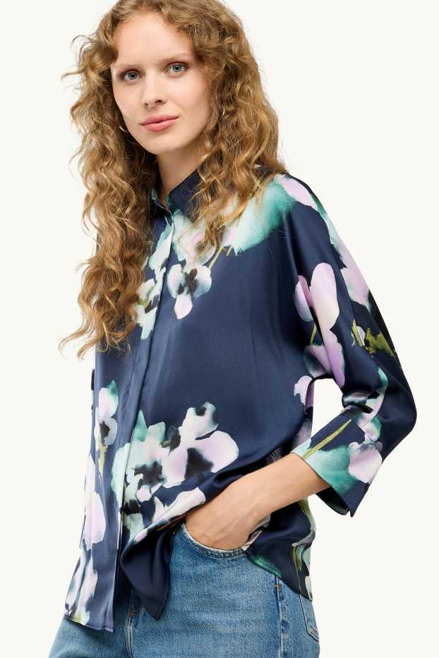 Damen - Satin-Hemdbluse - geblümt - dunkelblau