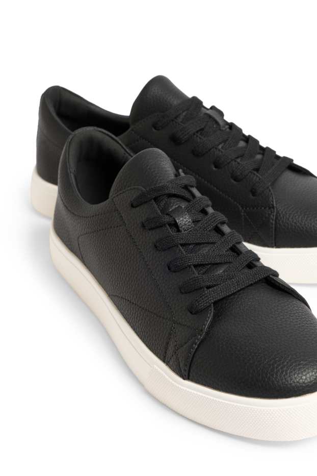 Hommes - Baskets - matière synthétique - noir / blanc