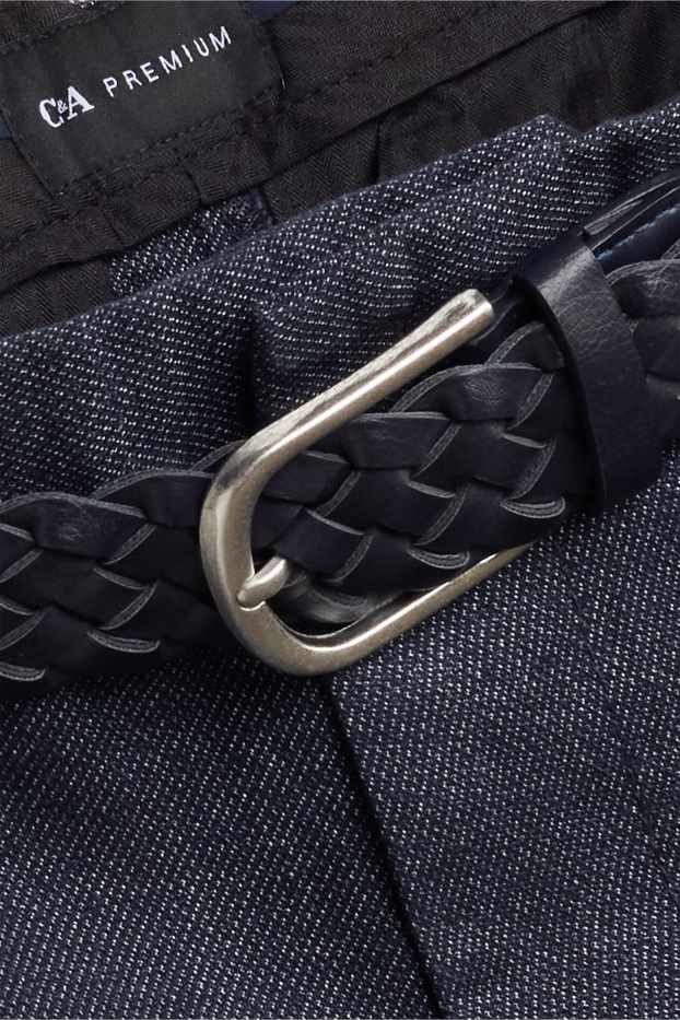 Hommes - Chino avec ceinture - regular fit - bleu foncé