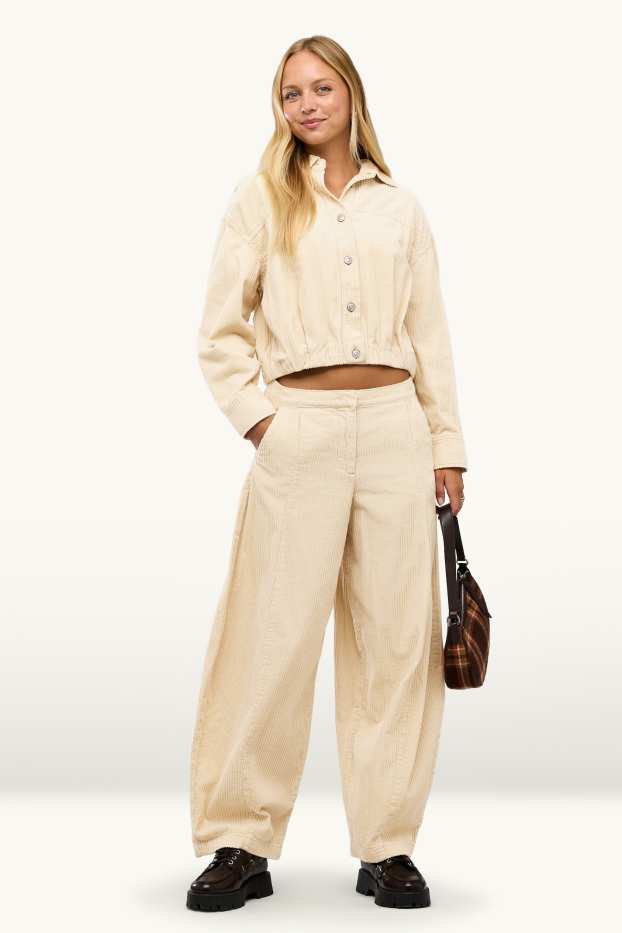 Women - Corduroy trousers - mid-rise waist - barrel leg - light beige