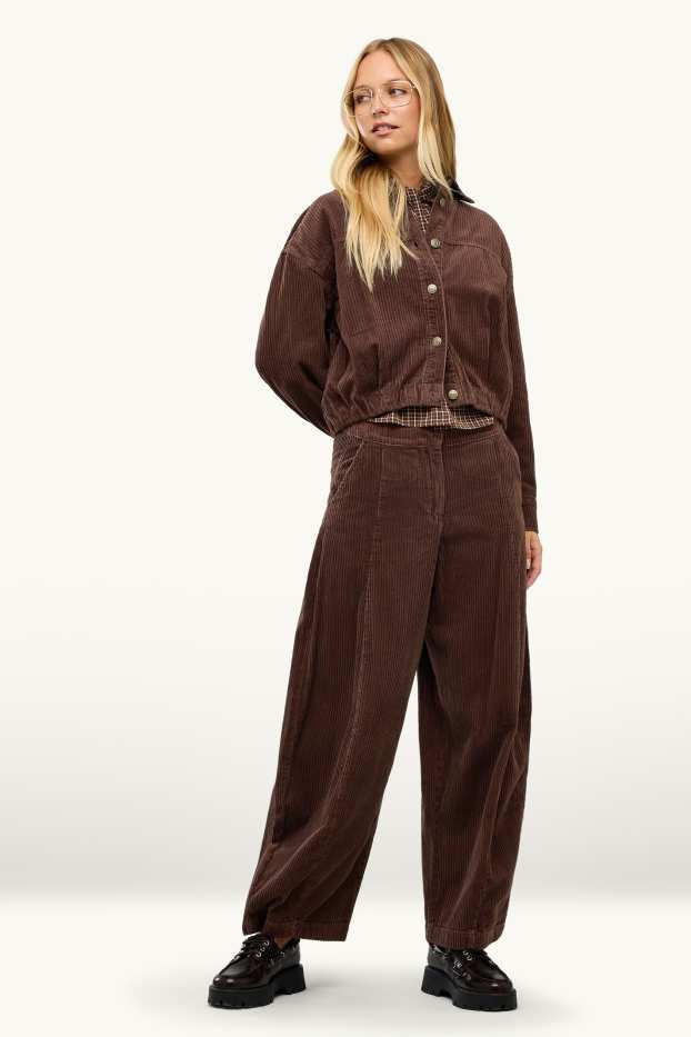 Women - Corduroy trousers - mid-rise waist - barrel leg - dark brown