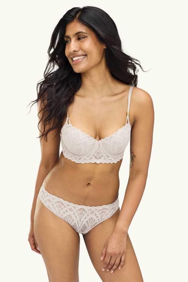 Femmes - Bas de bikini brésilien - beige clair
