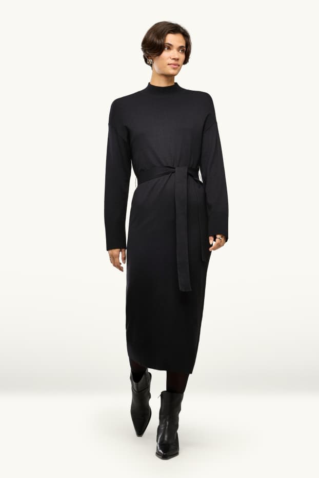 Women - Knitted dress - straight fit - black