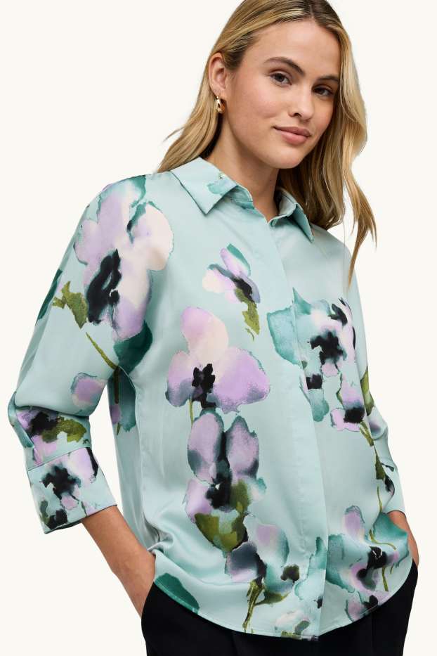 Damen - Satin-Hemdbluse - geblümt - hellblau