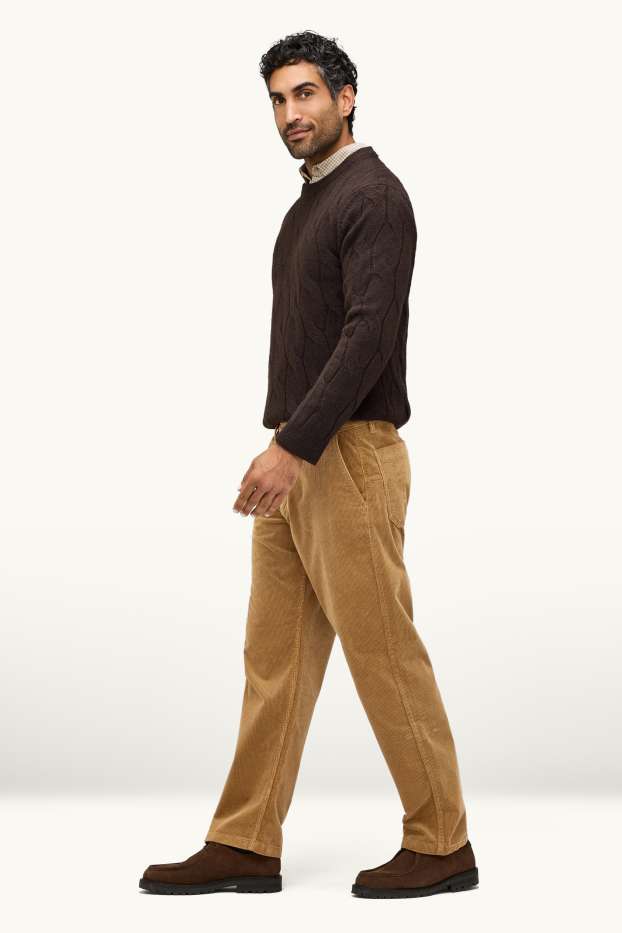 Bărbați - Chino din catifea reiată - relaxed fit - maro