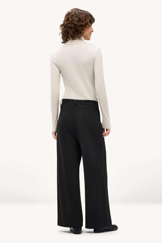 Dames - Kortere pantalon - high waist - wide leg - krijtstrepen - zwart