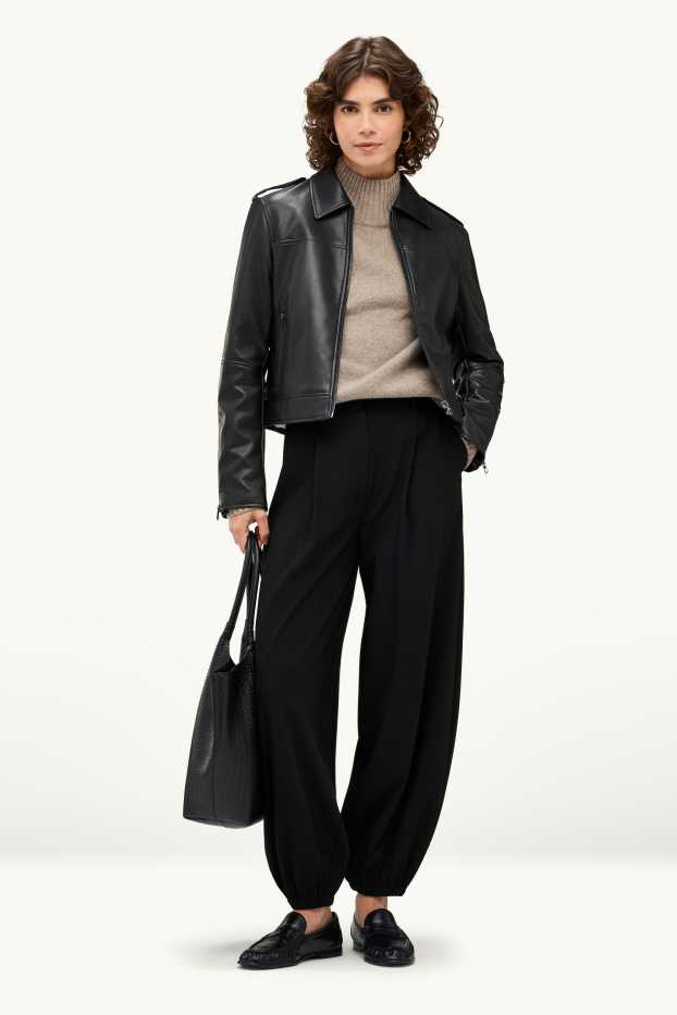 Femei - Pantaloni de stofă - talie înaltă - balloon leg - negru