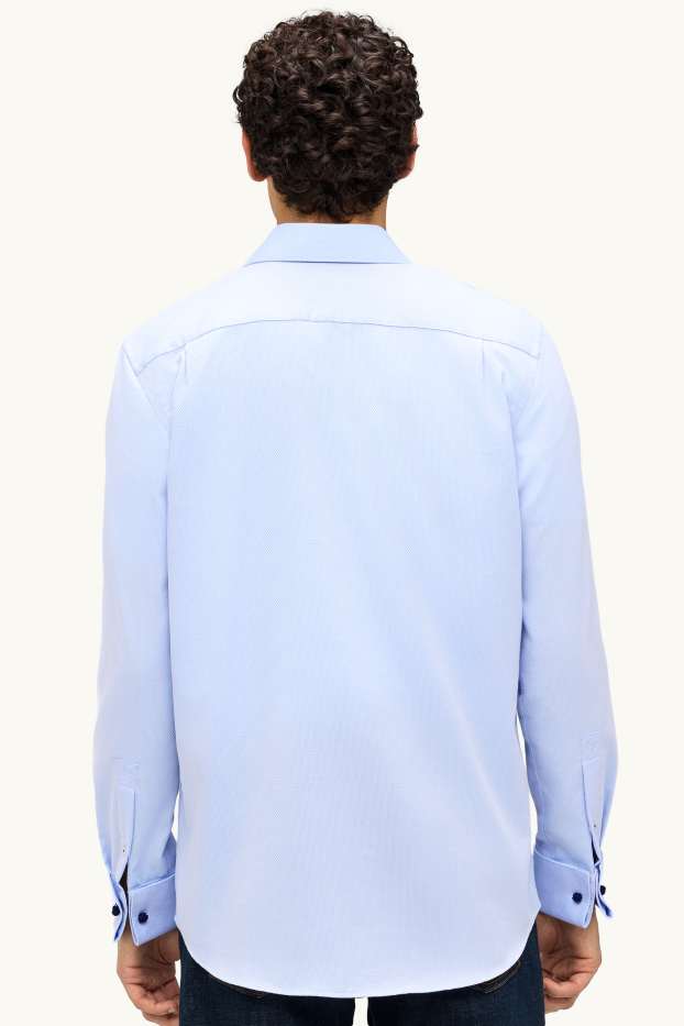 Heren - Business-overhemd - regular fit - cut away - strijkvrij - lichtblauw