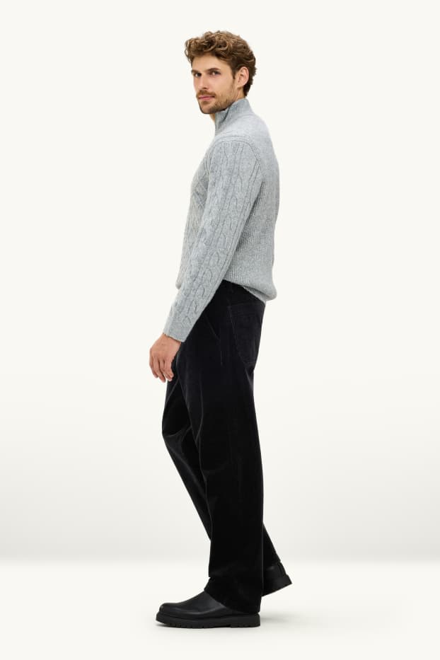 Heren - Corduroy chino - relaxed fit - zwart