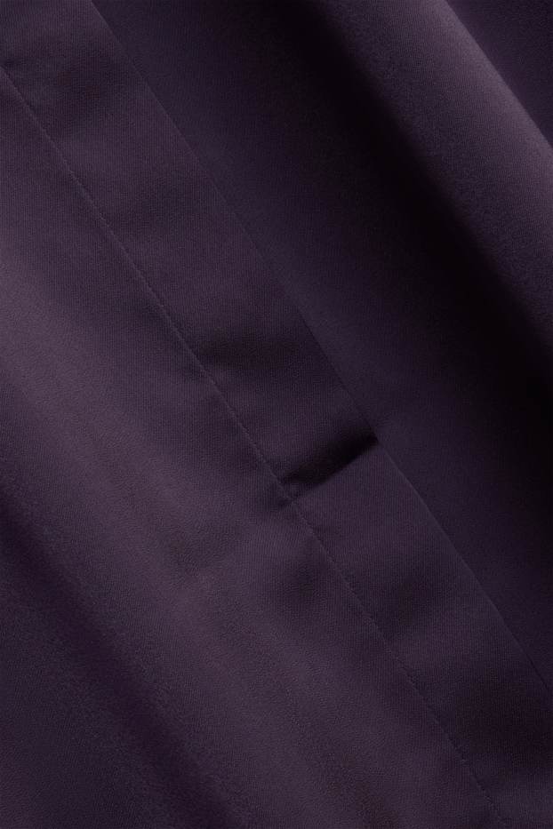 Femei - Bluză tip cămașă din satin - mov