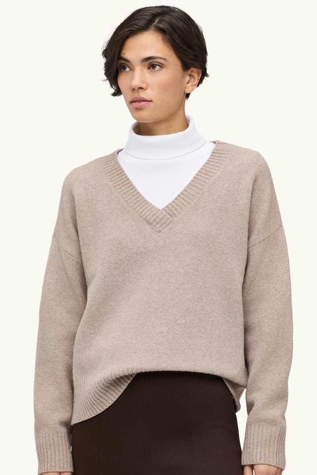 Femmes - Pull à col en V - beige chiné