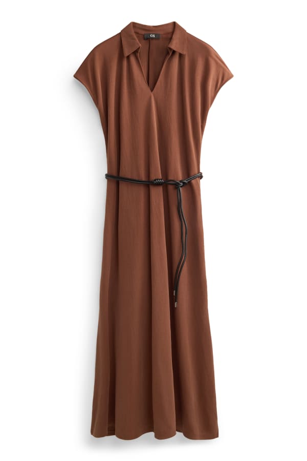Fit & flare-jurk met ceintuur en V-hals
