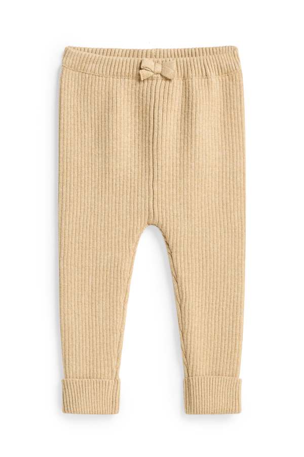 Gebreide babylegging - geribd