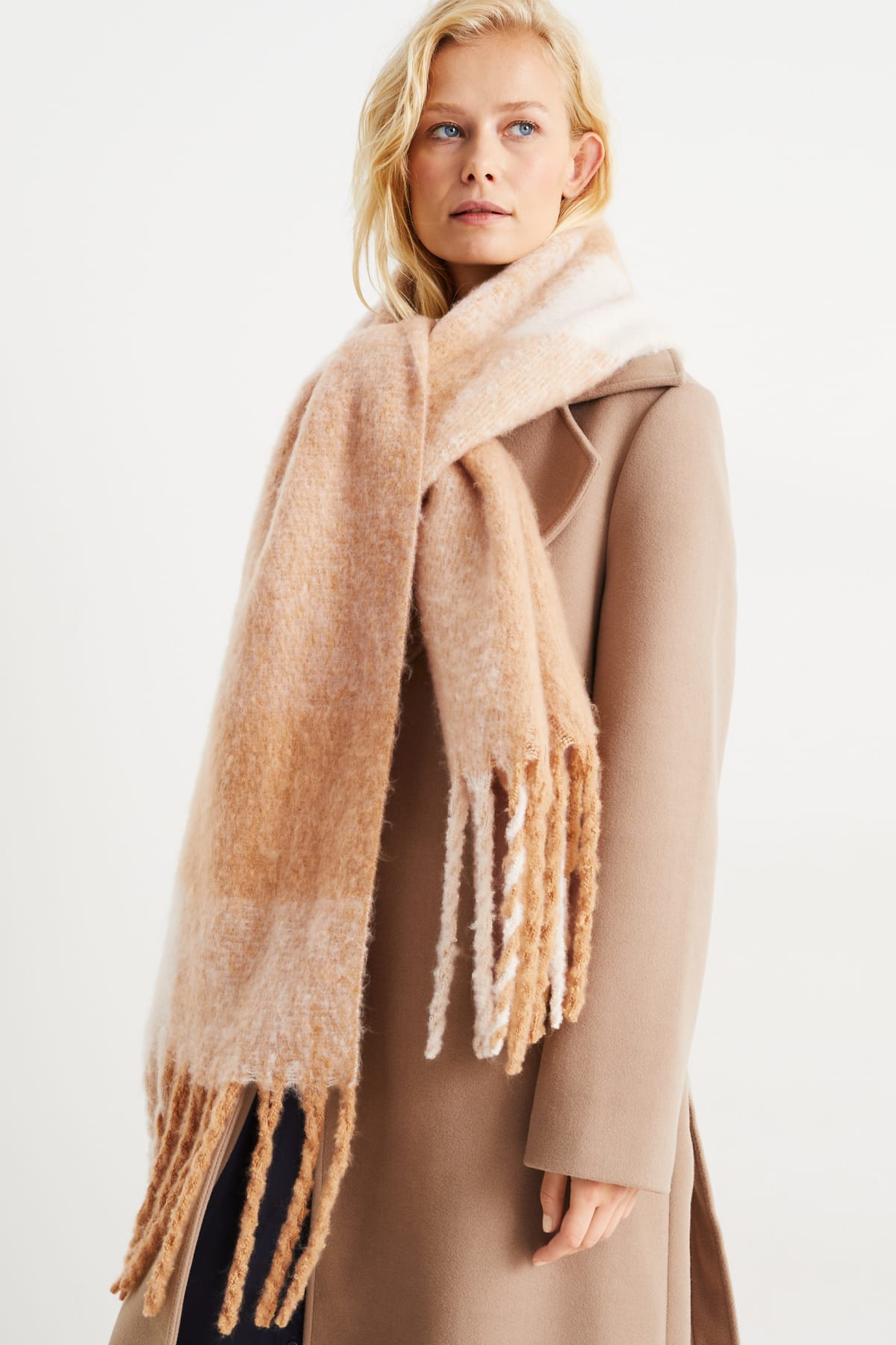 charpe d hiver achetez en ligne C A online