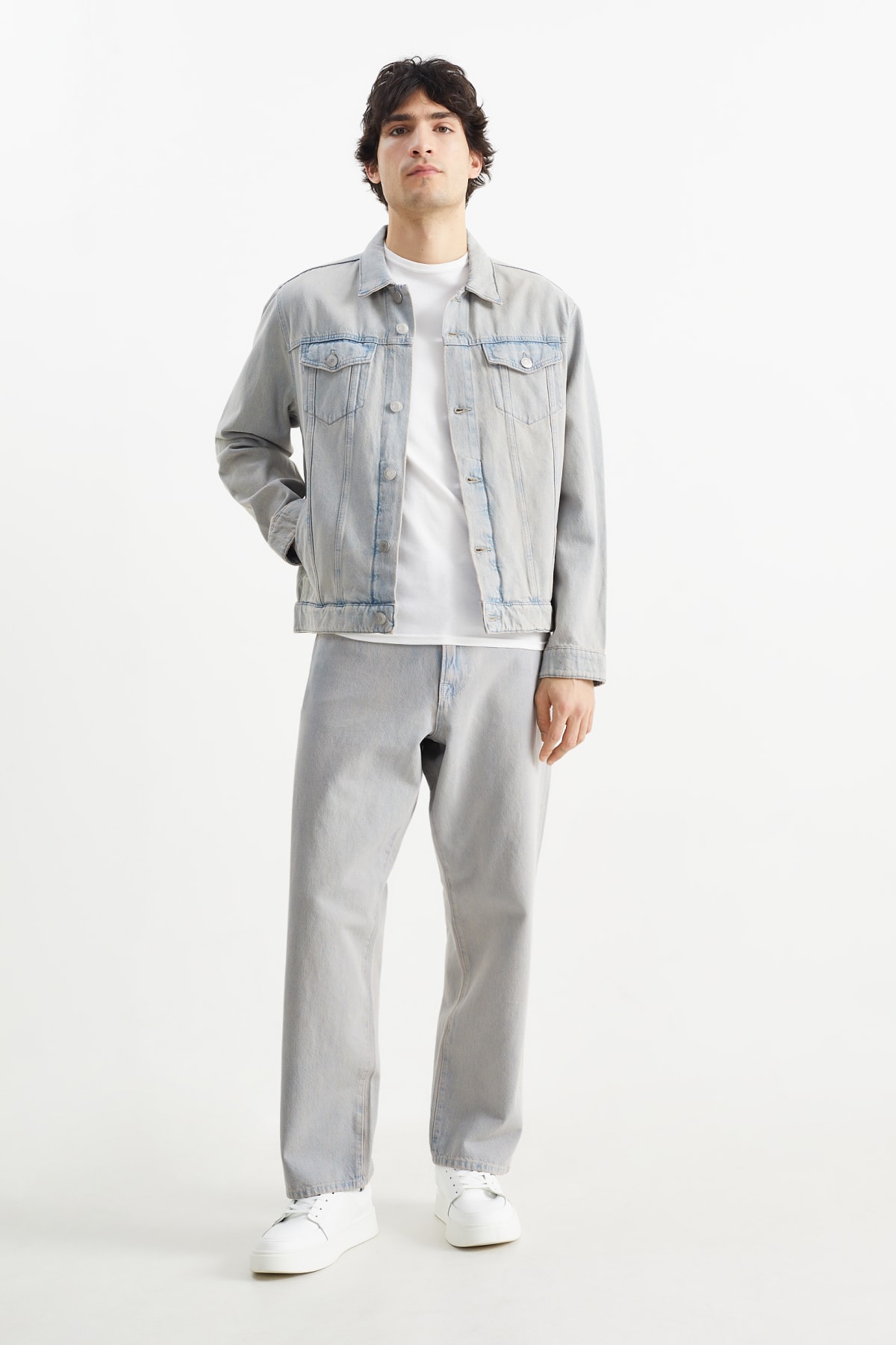 Find your perfect Relaxed jeans here C A online shop