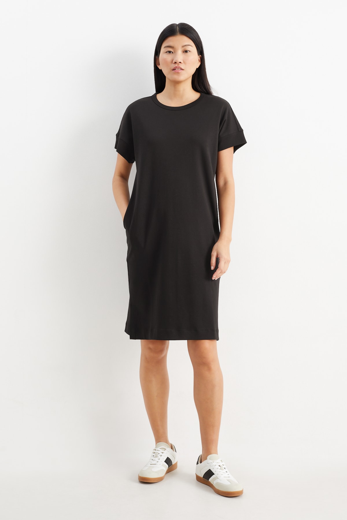 Dress and tshirt top
