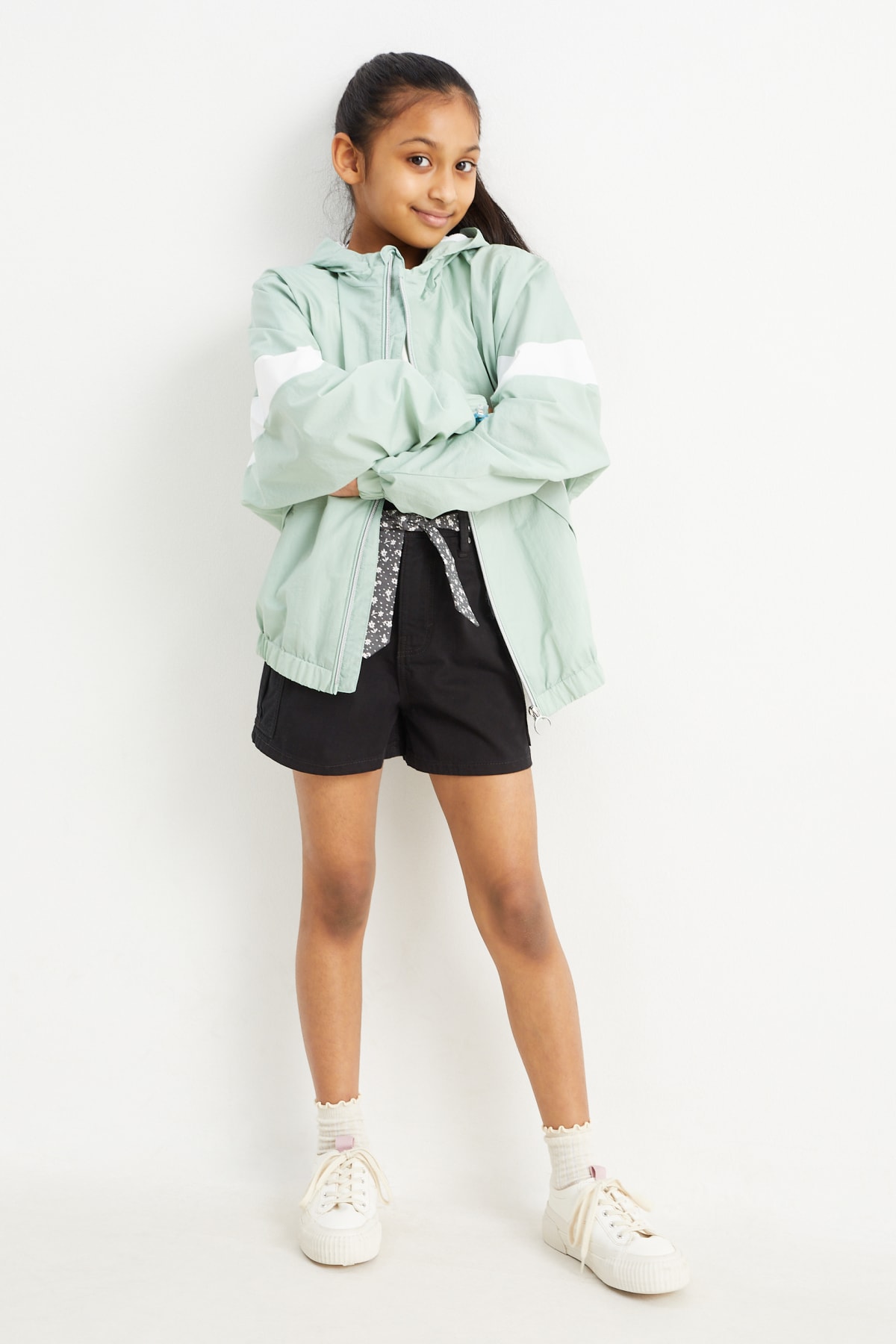 Soigner son style avec un joli short pour fille de chez C A