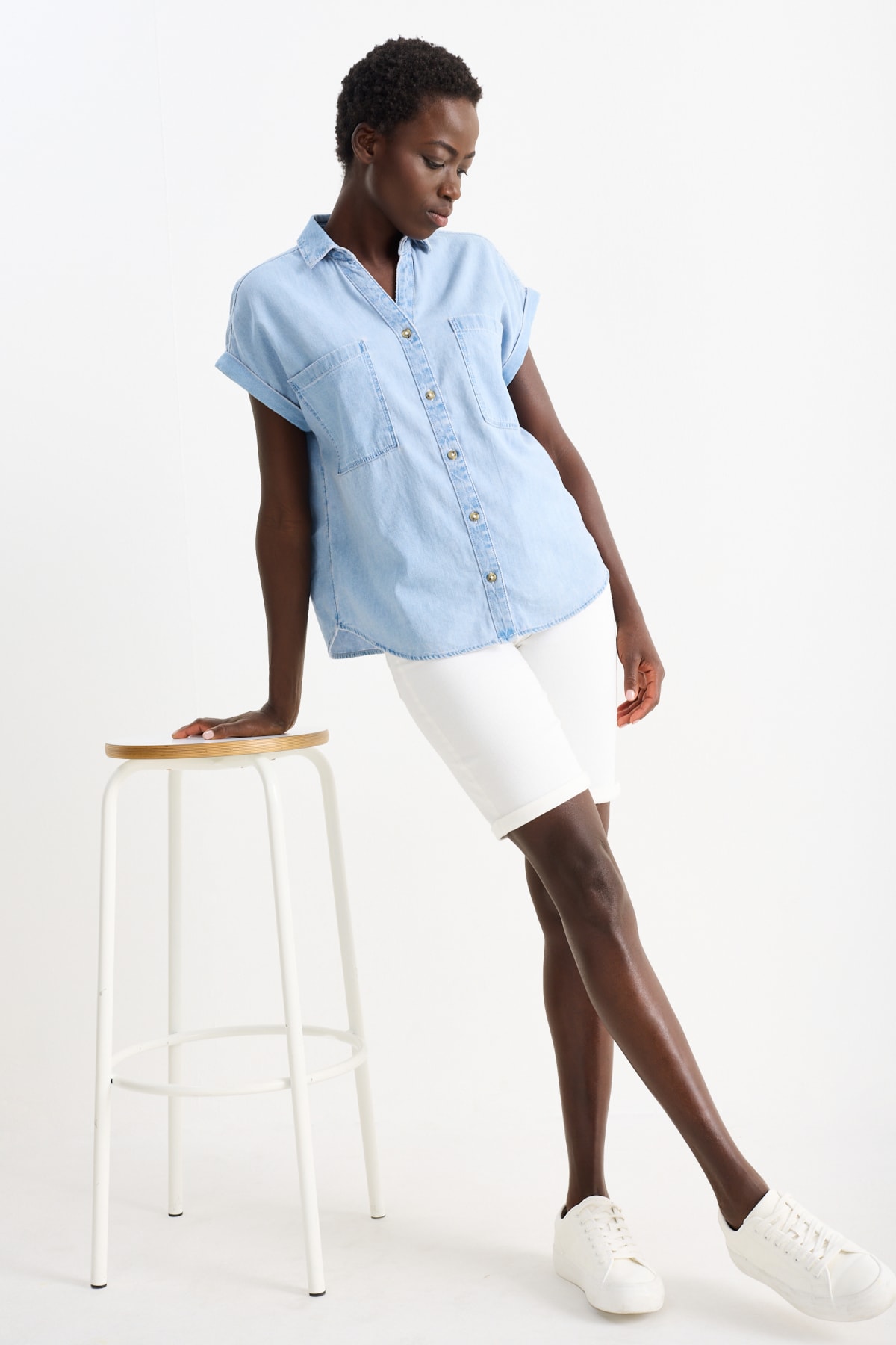 Find your perfect Jeans shorts here C A online shop