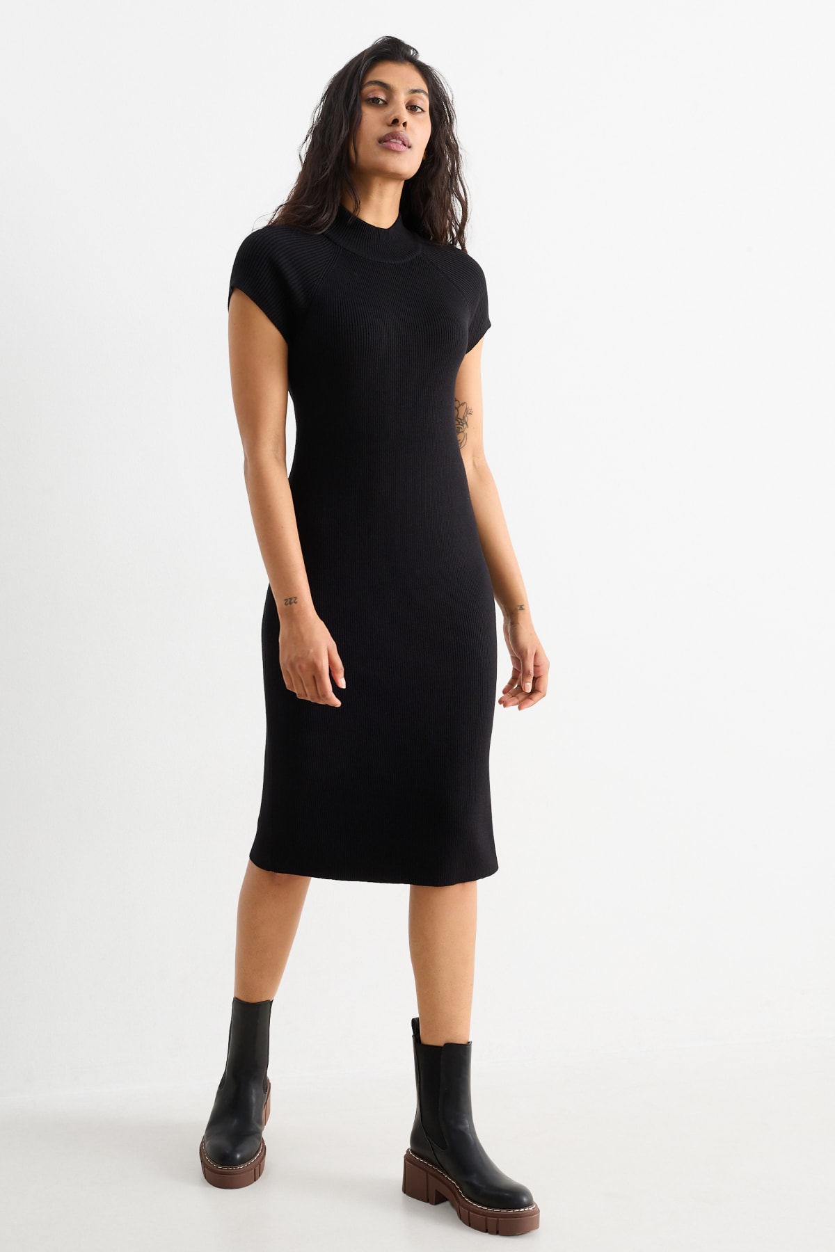 Robes elegantes de qualite aux meilleur prix E Shop C A