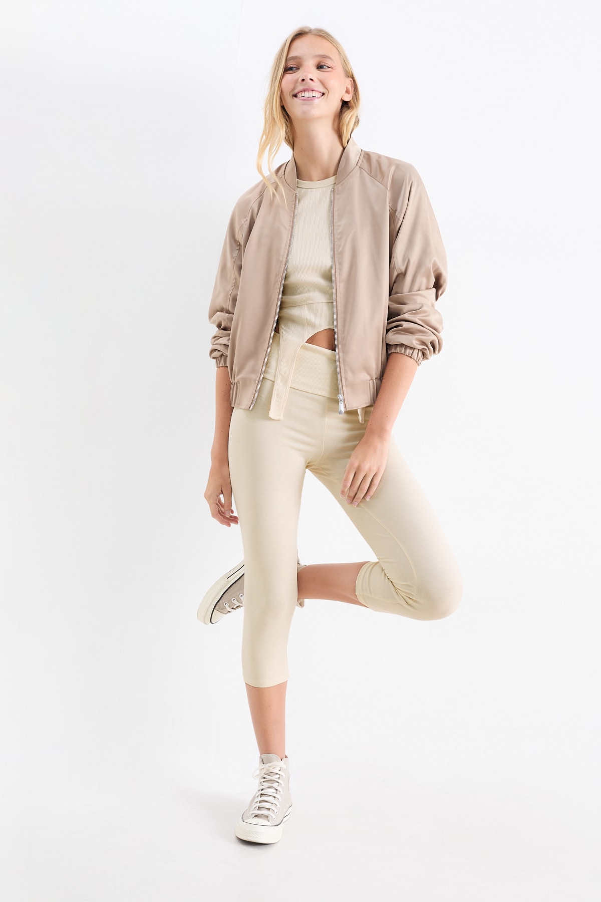 C et a pantacourt femme sale