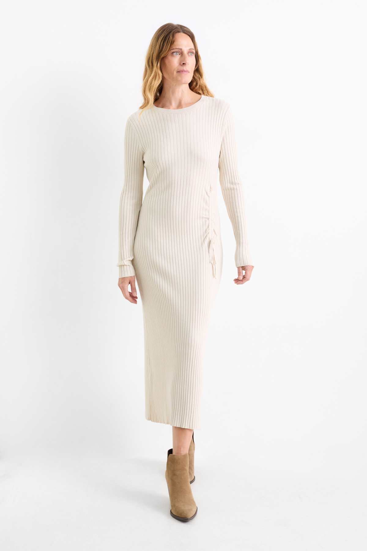 Robes pull dans plusieurs couleurs et tailles E Shop C A