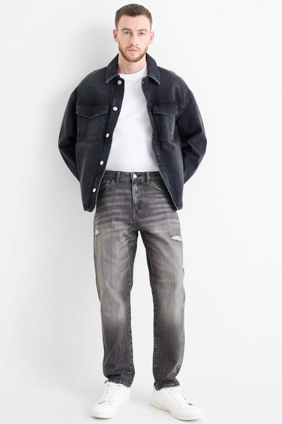 【Ameri VINTAGE】 COMFY SLIM TAPERED PANTS American Vintage spodnie dresowe kolor niebieski z nadrukiem