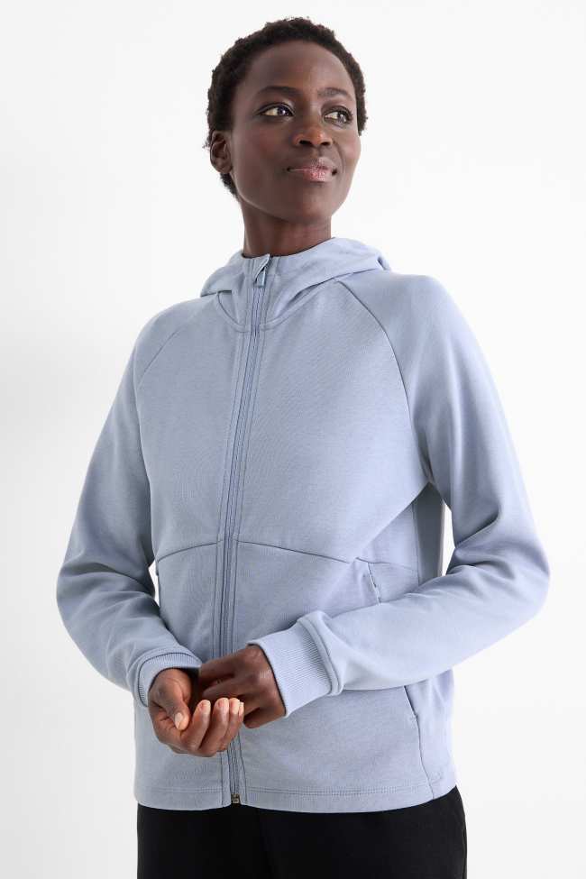 Jachetăfuncționalăcuglugă