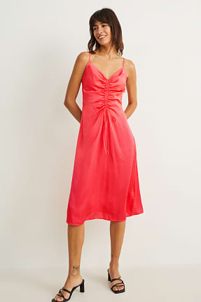 Vestit de línia A