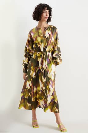 C&a ladies clothing shop