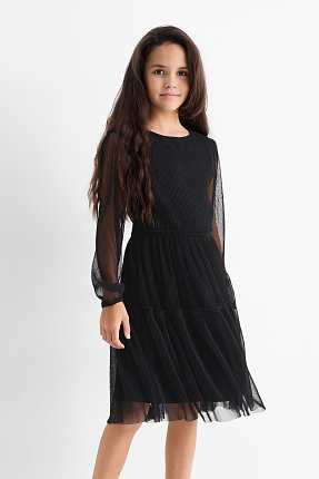 Find your perfect Girls clothing here C A online shop
