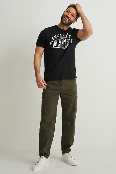 Acheter le look : Homme - Pantalon cargo - tapered fit - Flex - LYCRA®