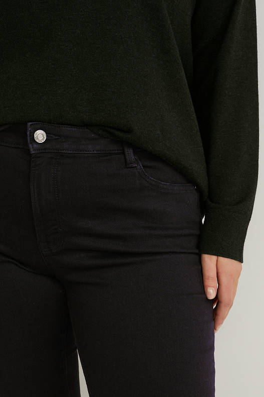 Femei - Skinny jeans - jeans modelatori - LYCRA® - negru
