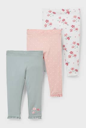 Vetements Pour Bebes Dans Plusieurs Couleurs Et Tailles C A