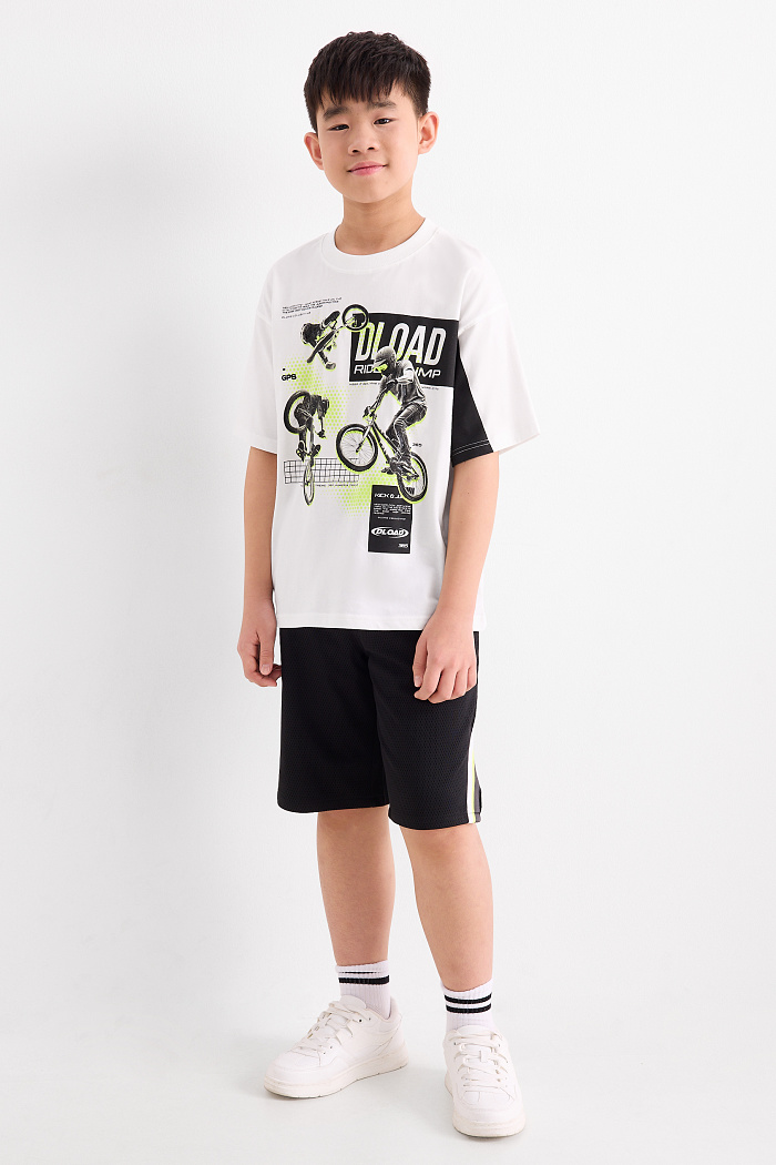 C&A BMX-Set-Kurzarmshirt und Shorts-2 teilig, Weiß, Größe: 140
