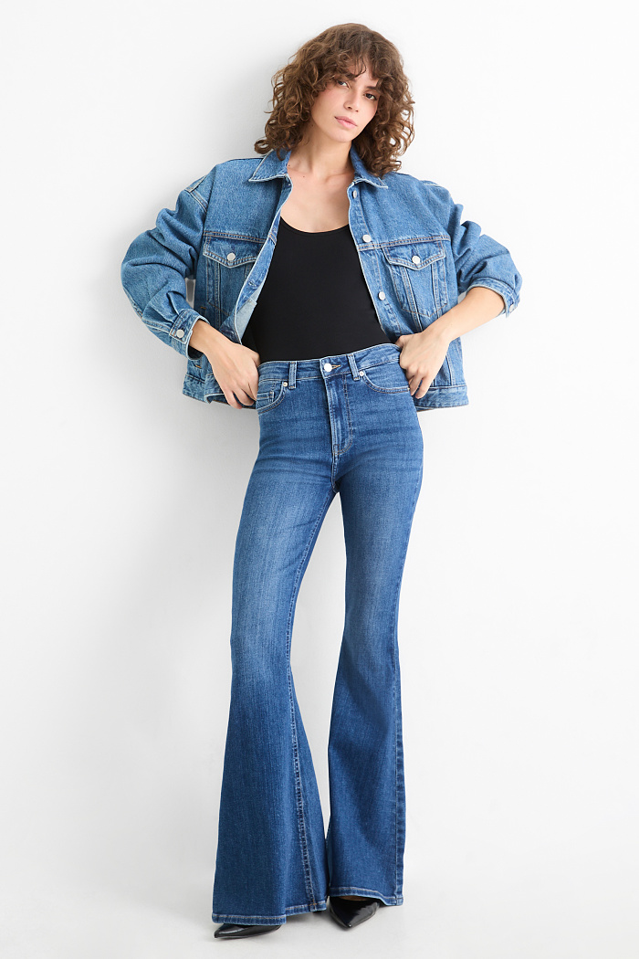 C&A Flared Jeans-High Waist, Blau, Größe: 46