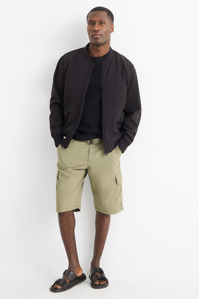 C&A Cargo-Shorts mit Gürtel, Grün, Größe: W34