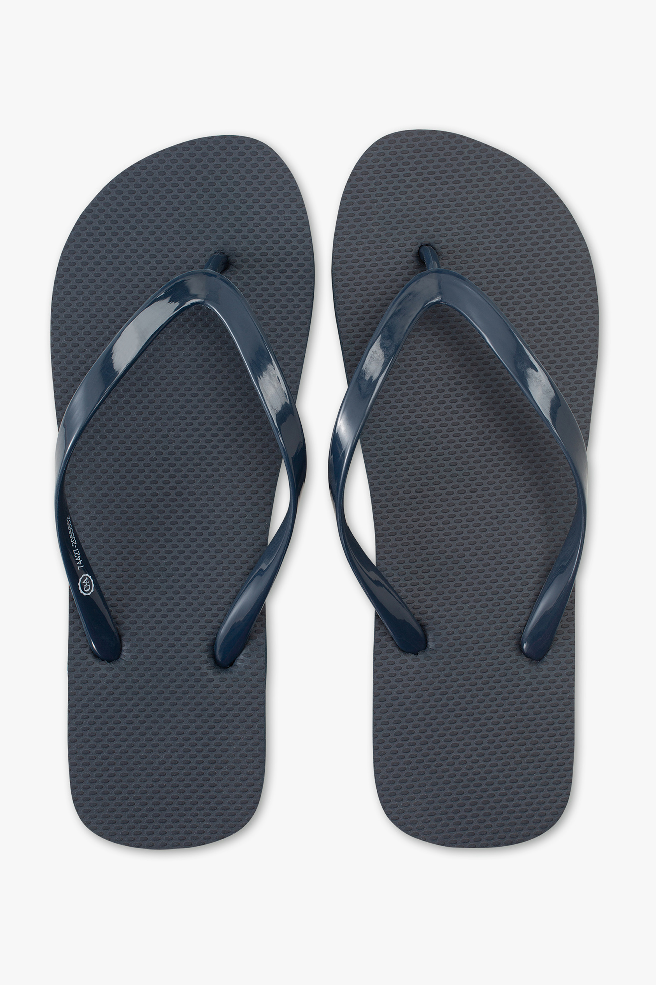 classic flip flops