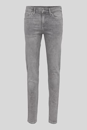 Muži - THE SLIM JEANS