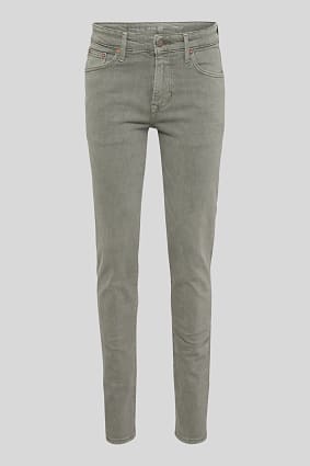 Muži - THE SLIM JEANS