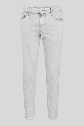 Find Your Perfect Cropped Jeans Here C A Online Shop
