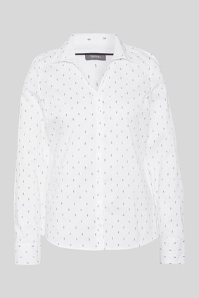 La camisa de oficina para mujer: en el punto de mira de C&A La camisa de oficina para mujer: en el punto de mira de C&A