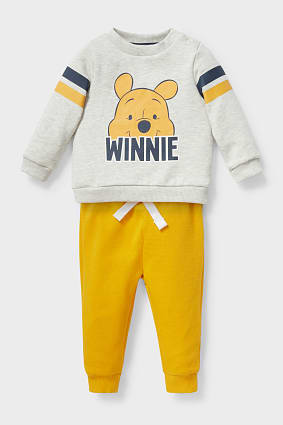 pooh bear baby stuff