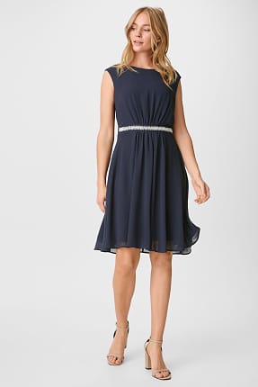 Festliche Kleider Damen Und Madchen Kleider C A Online Shop