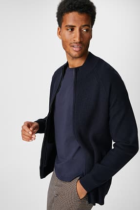 Pulls Gilets Pour Homme A Shopper En Ligne A Prix Minis I C A