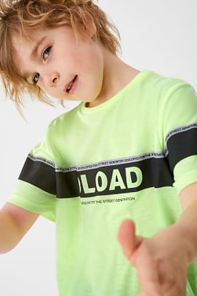 Short sleeve T-shirt