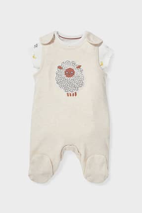 Ropa Para Recien Nacido Moderna Y Con Encanto Especial En C A