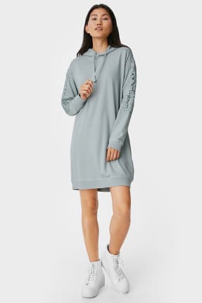 Kleider Fur Damen Gunstig Online Kaufen C A Shop 